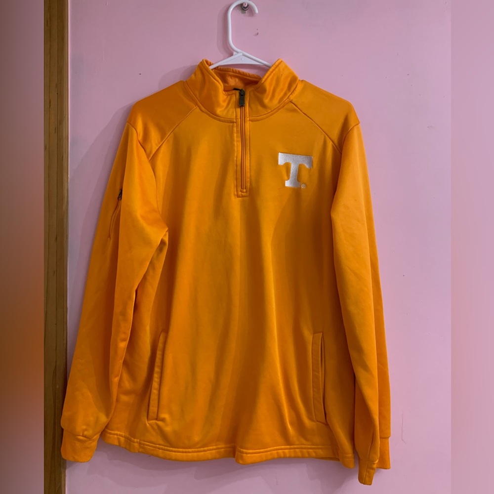 Men’s Tennessee sweatshirt